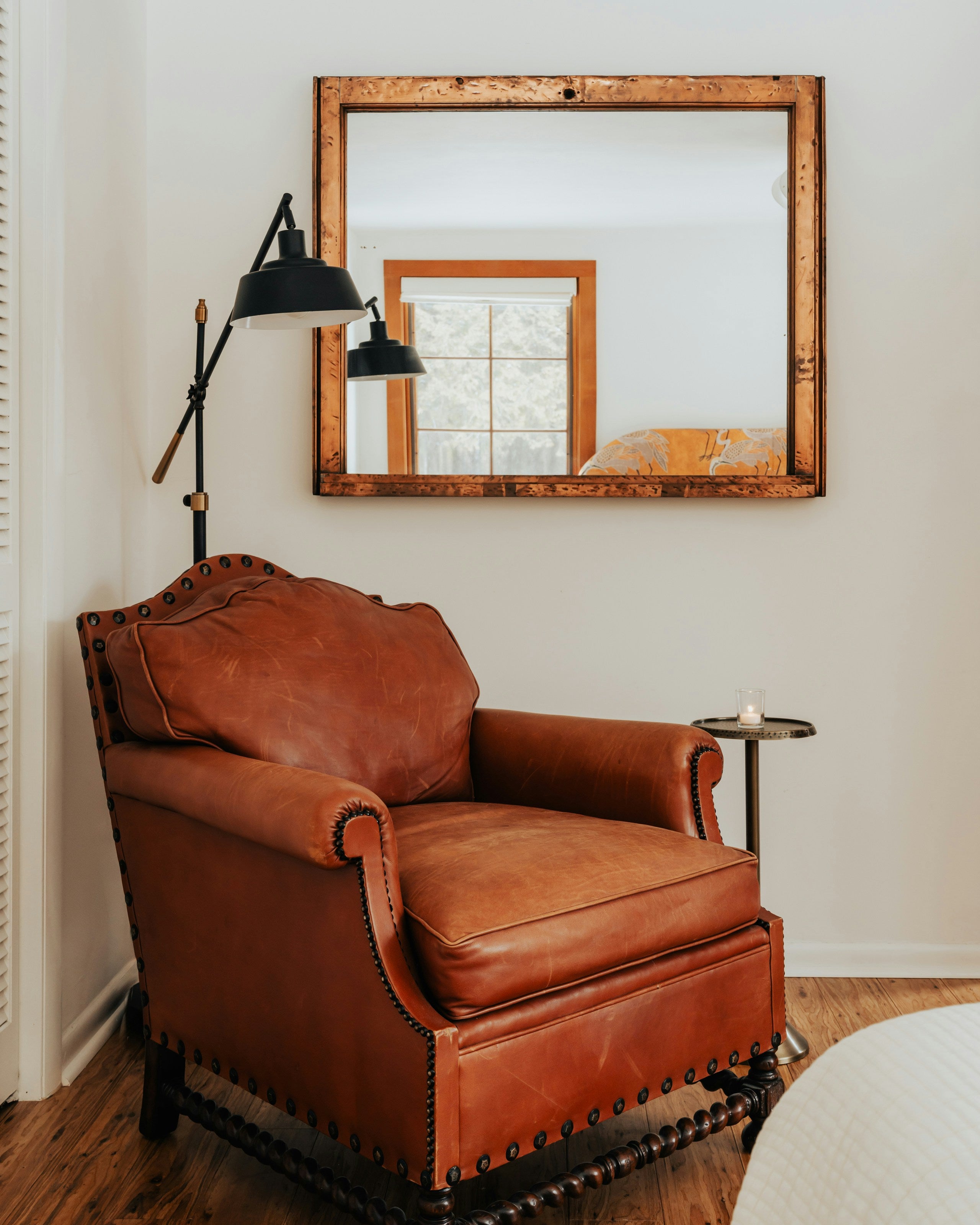 clay-banks-_XglEoIr3Lw-unsplash.jpg