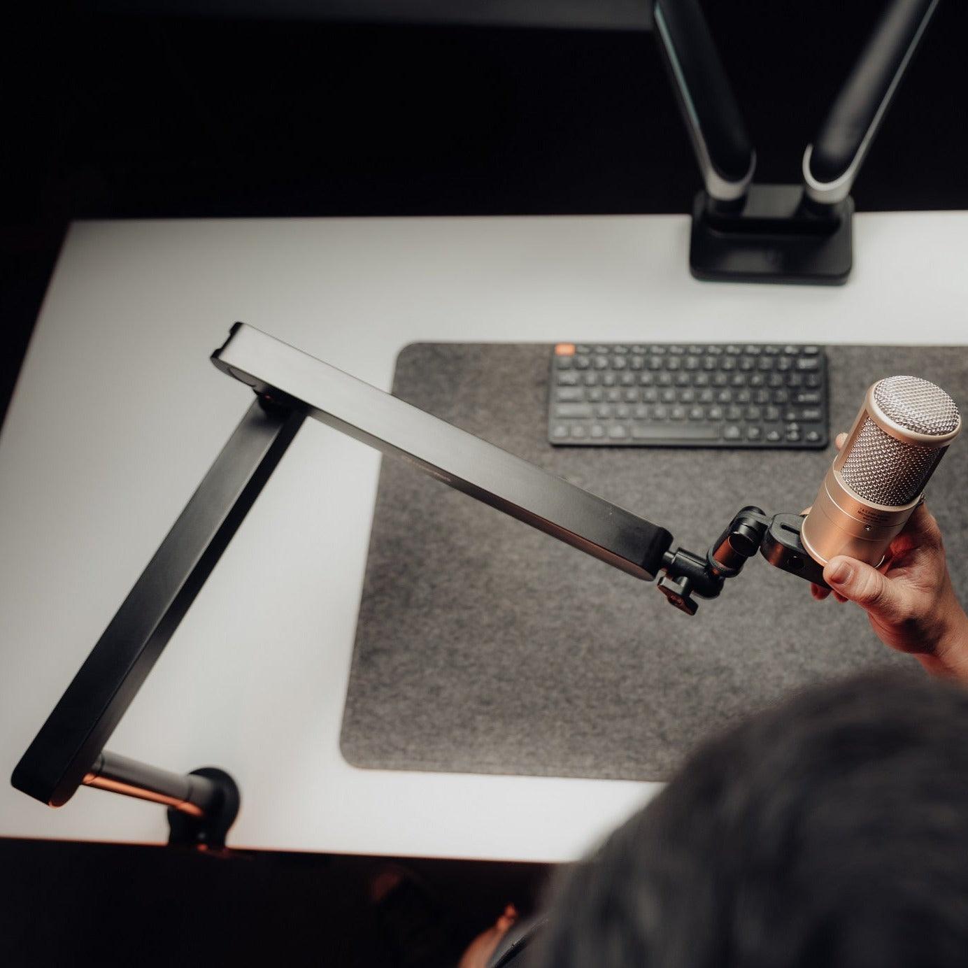 Microphone Stand - NORMCORE™ Minimalistic