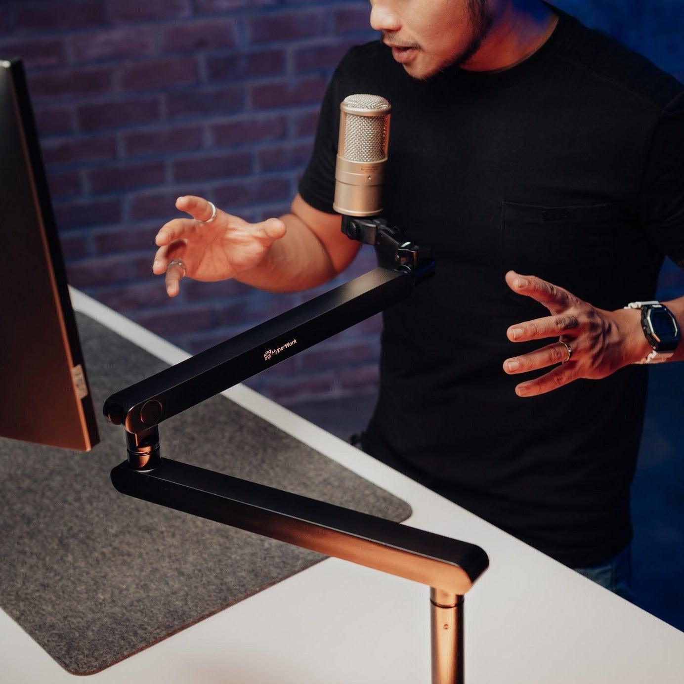 Microphone Stand - NORMCORE™ Minimalistic