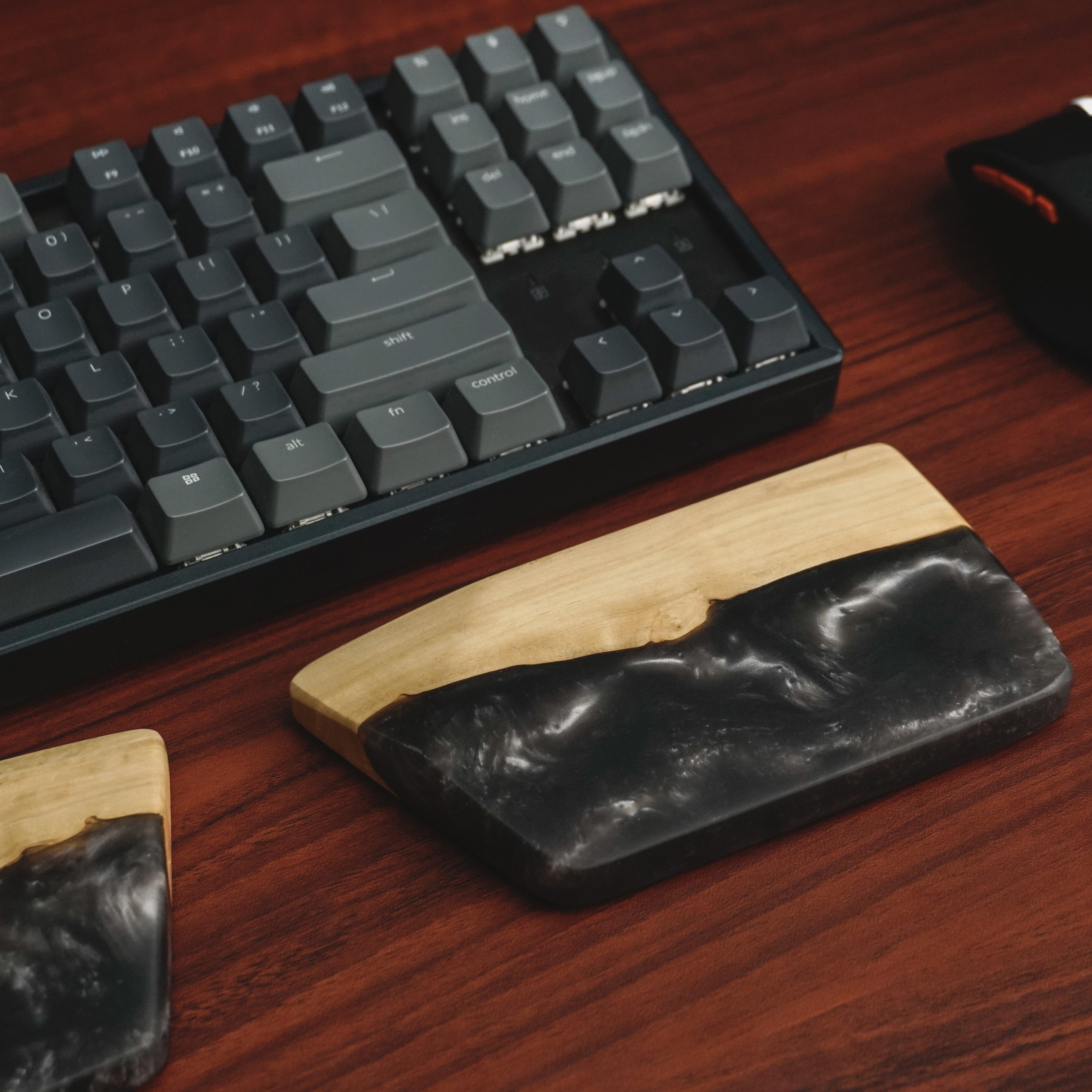 Nu Resin Split Wrist Rest - NORMCORE™ Minimalistic