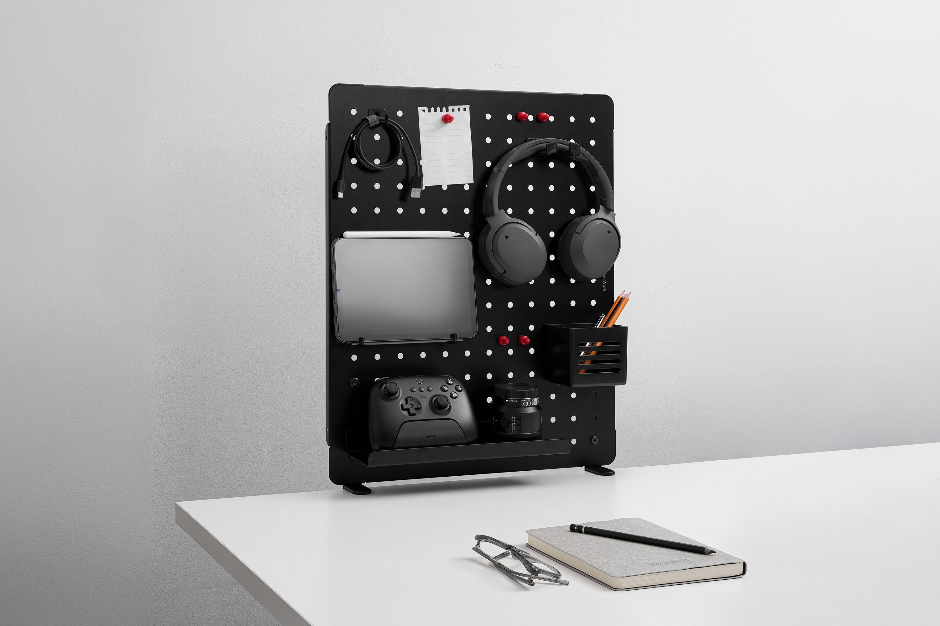 Pegboard Aster - NORMCORE™ Minimalistic