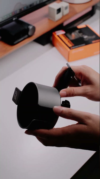 Table clamp cup holder with integrated hanger - NORMCORE™ Minimalistic